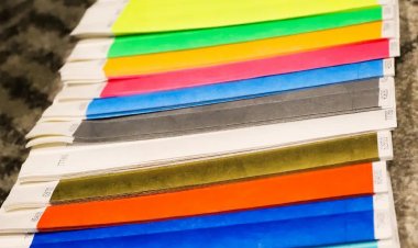Lanyards – Custom ID Products for Events and Promotions